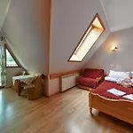 Pensjonat Cichy Kącik 3*