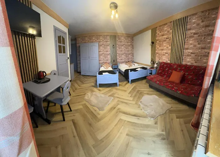 Cichy Kacik Casa de hóspedes 3*